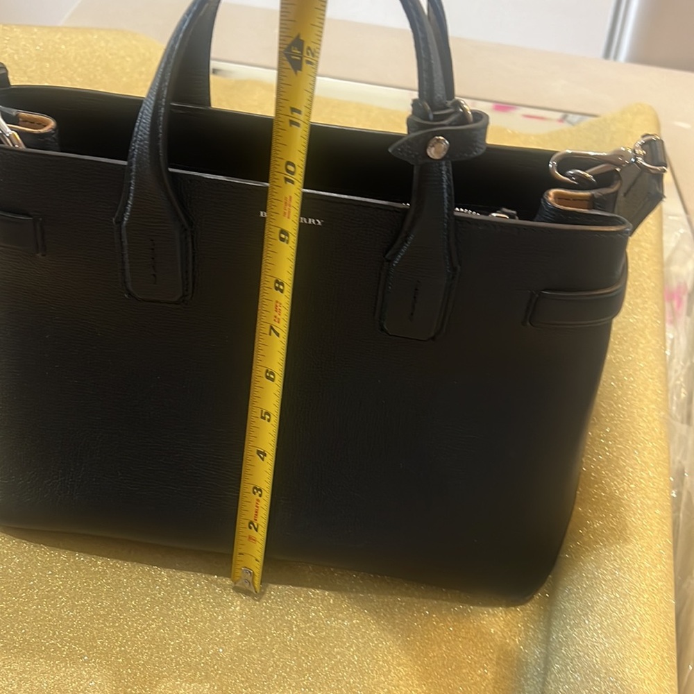 Burberry banner tote wide strap - Picture 13 of 14